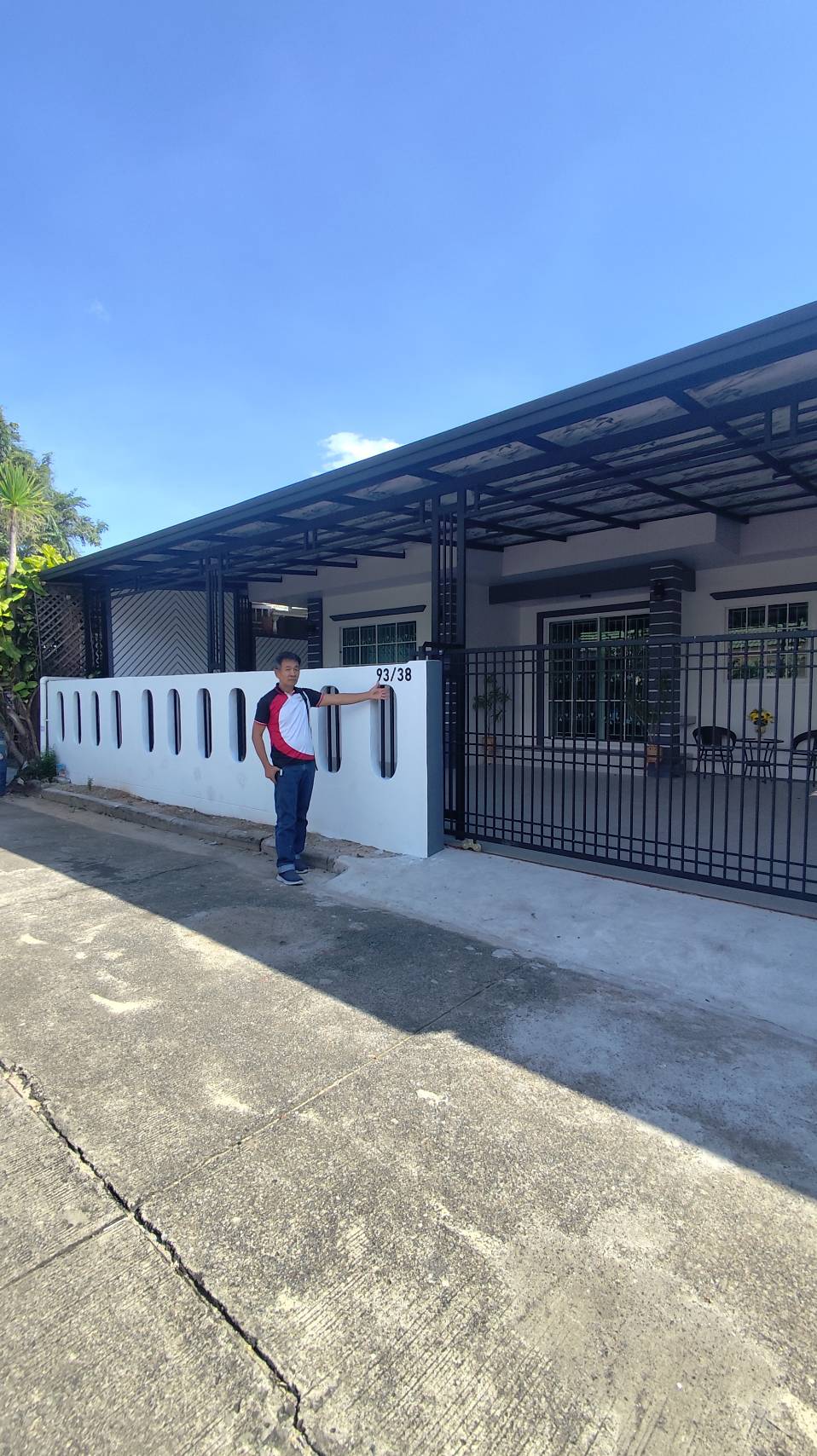 ปักษาวิลล์ ถนนคุ้มเกล้า ซอย11-4 บ้านชั้นเดียว รีโนเวทใหม่ ใส่เฟอร์ครบ จัดสินเชื่อให้ ฟรีโอน