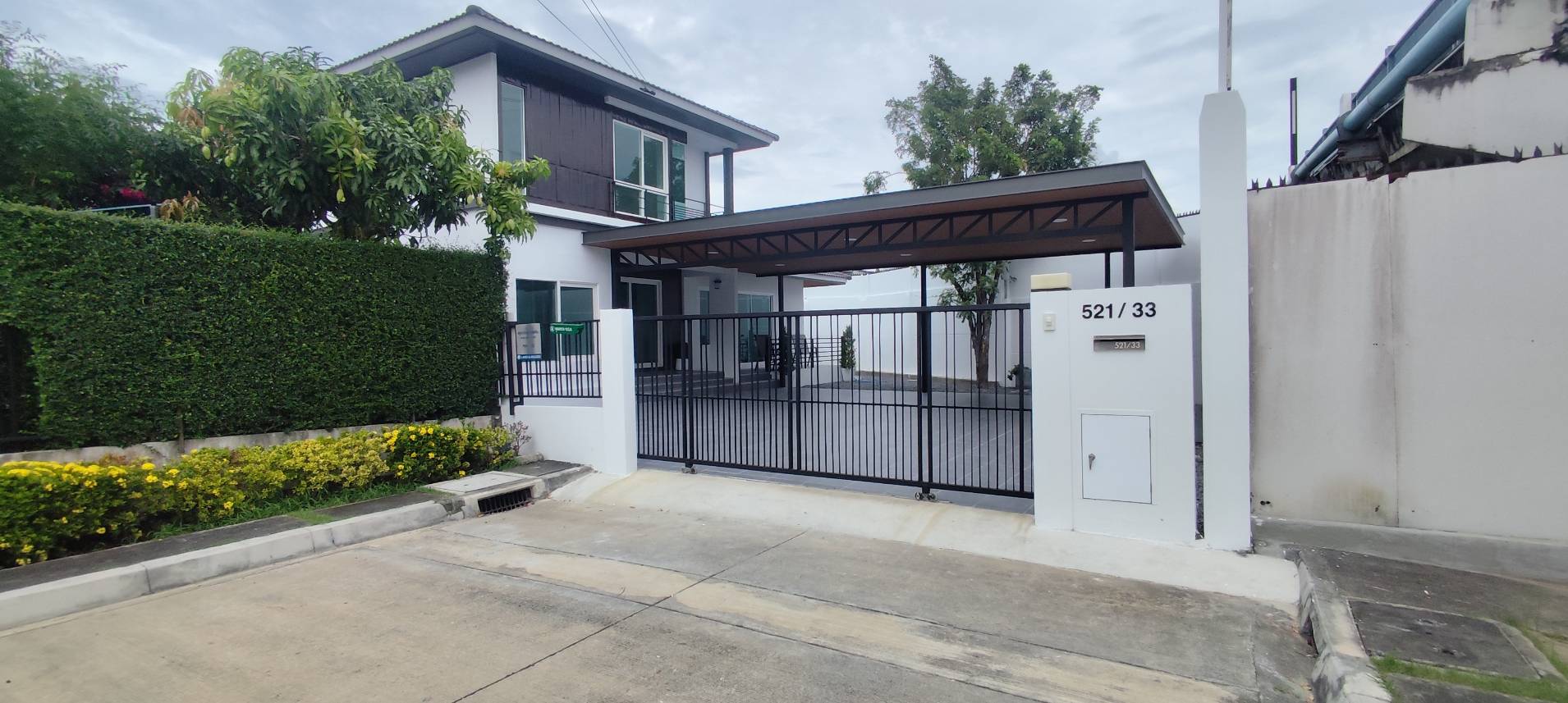 พฤกษ์ลดา วงแหวน-หทัยราษฎร์  ถนนหทัยราษฎร์ บ้านหลังริมใน หลังใหญ่ ต้นโครงการ สามวาตะวันตก คลองสามวา กรุงเทพ