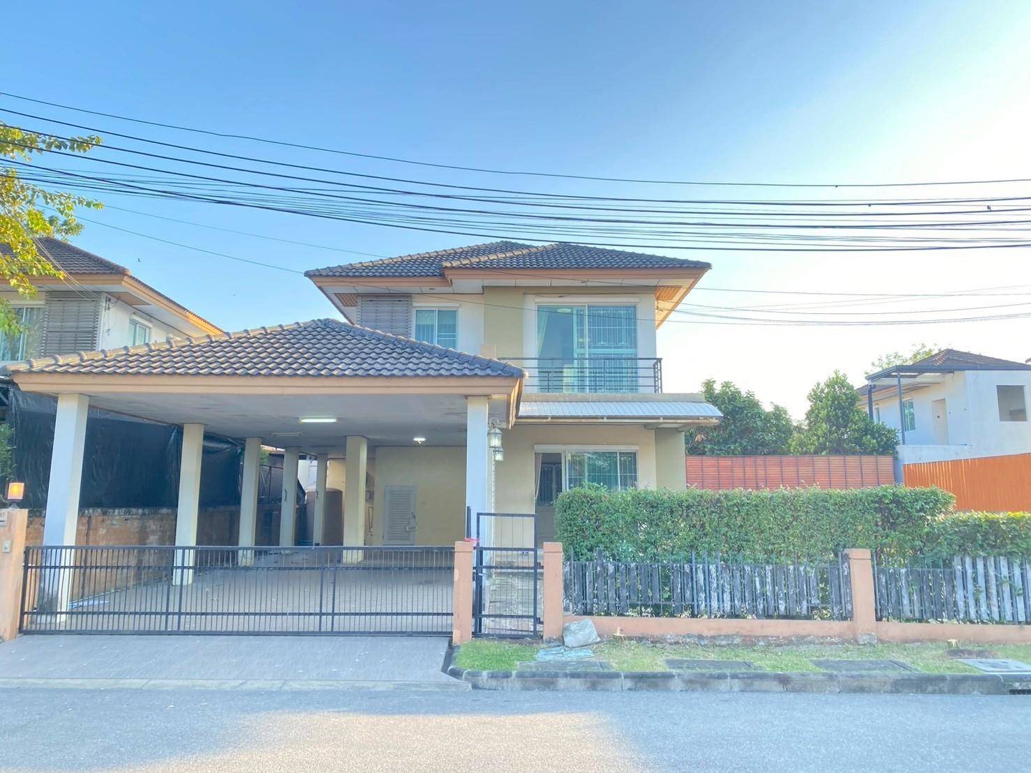 ฮาบิเทีย ปัญญาอินทรา1  ถนนปัญญาอินทรา สามวาตะวันตก คลองสามวา กรุงเทพ