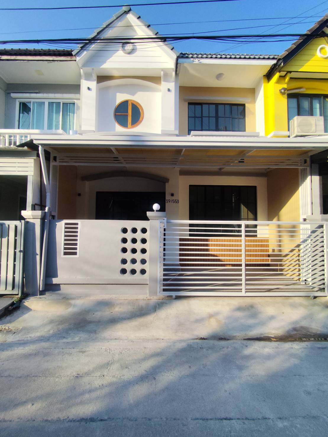 บุศรินทร์ รามอินทรา ซอยพระยาสุเรนทร์40 สามวาตะวันตก คลองสามวา กรุงเทพ - Image 1