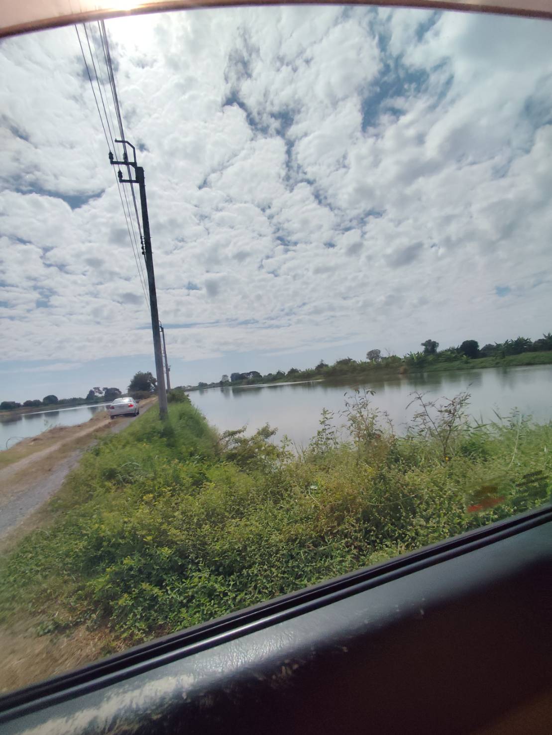 ที่ดินเปล่า  ซอยวัดสุขใจ30 ทรายกองดินใต้ คลองสามวา กรุงเทพ