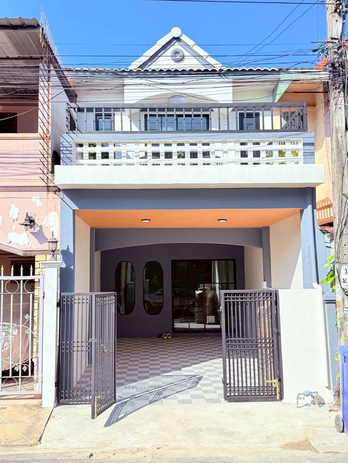 เคซี รามอินทรา4 หทัยราษฎร์ บ้านรีโนเวท  พร้อมเฟอร์นิเจอร์ จัดสินเชื่อให้  พร้อมโอน  