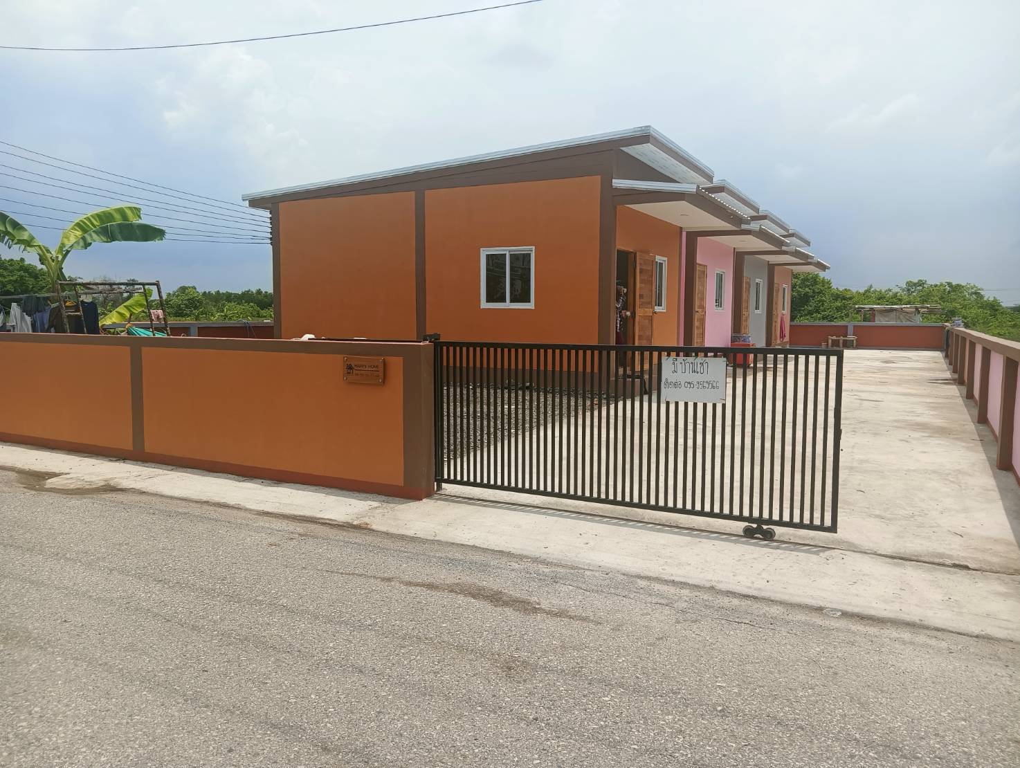 กิจการบ้านเช่า ถนนเลียบวารี บ้านสร้างใหม่ พื้นที่90ตร.ว. 4ห้อง คนเช่าเต็ม เลียบวารี59 หนองจอก กรุงเทพ